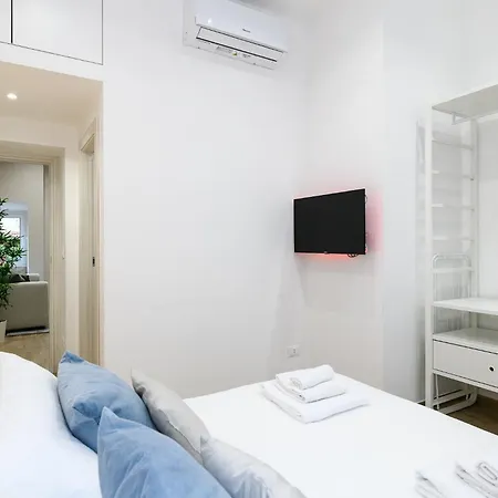 Simply Perfect By Ndp Rent Apartment Rome
